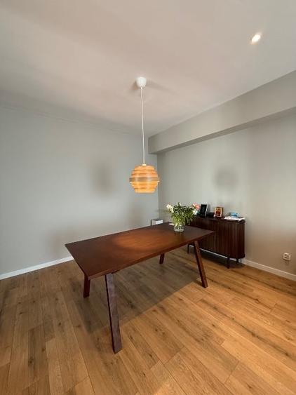 Apartament cu 3 camere decomandat, mobilat în Sisești