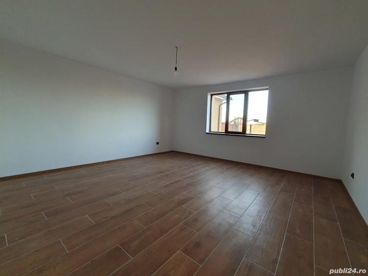 Spațiu comercial, de 450 mp, în Central