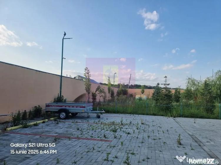 Casă cu 7 camere cu Teren 6000 Mp în Teișori