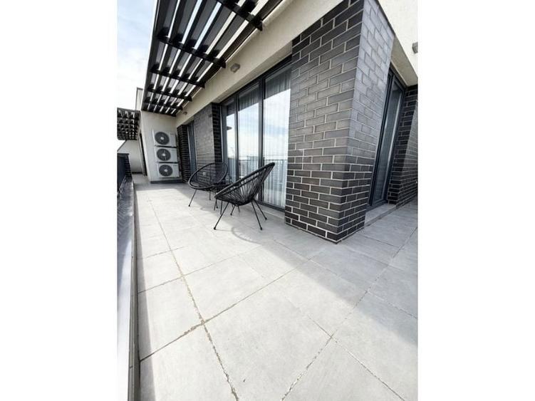 Apartament cu 3 camere în Central — fotografia 1