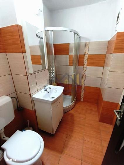 Garsonieră semidecomandată în Micro 3