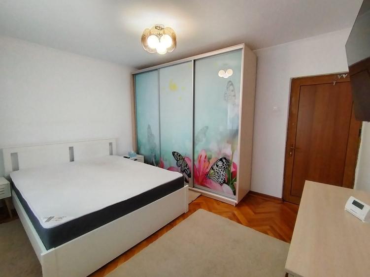 Apartament cu 2 camere decomandat în Găvana
