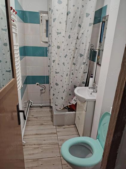 Garsonieră decomandată în Central