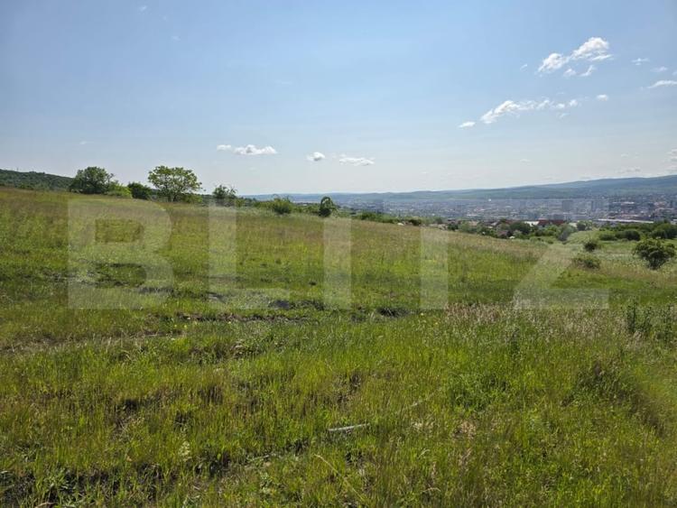 Teren agricol extravilan de 600 mp, în Dâmbul Rotund