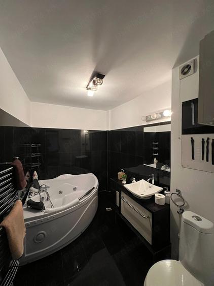Apartament cu 2 camere decomandat în Trivale