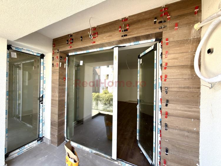 Apartament cu 4 camere decomandat în 1 Decembrie 1918