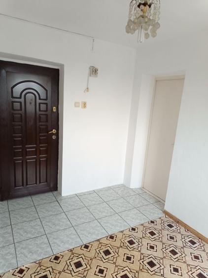 Apartament cu 2 camere semidecomandat în Bartolomeu