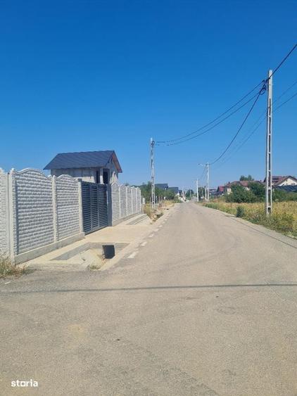 Spațiu comercial, în Smeura