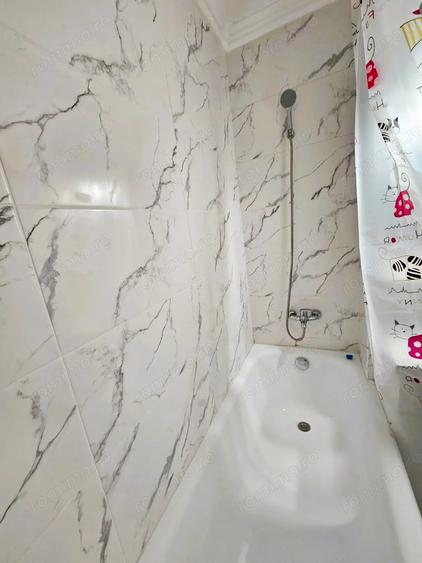 Apartament cu 3 camere decomandat în Ultracentral