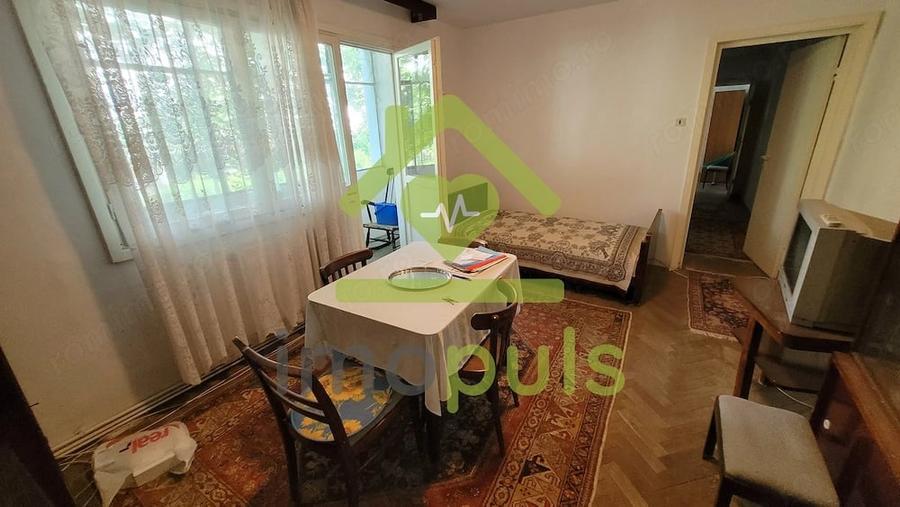 Apartament cu 3 camere semidecomandat în Favorit