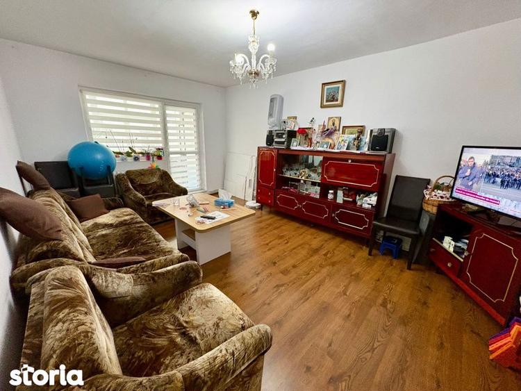 Apartament cu 4 camere decomandat, mobilat în Mărăști