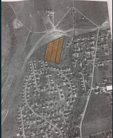 Teren Construcții intravilan de 17200 mp, în Livezeni