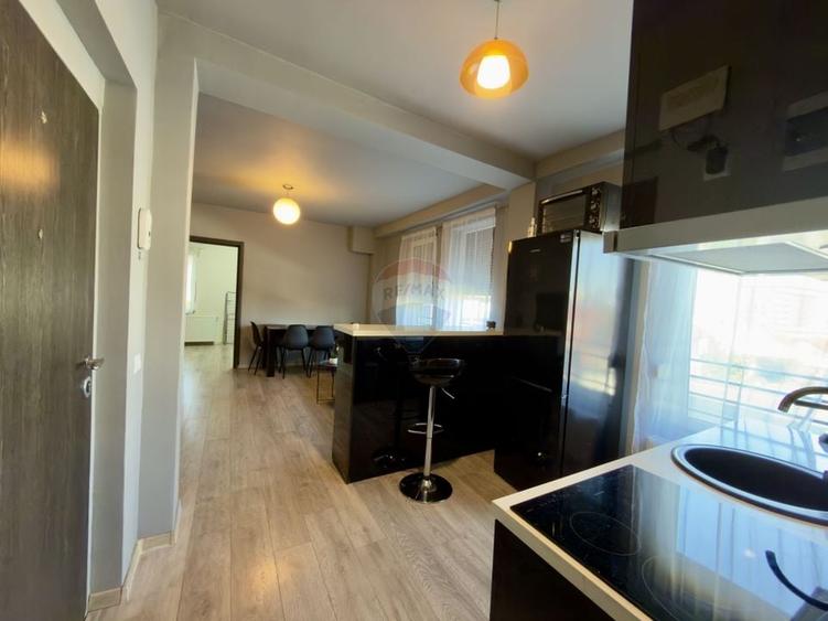 Apartament 2 camere zona Prima Shops Decebal - 5