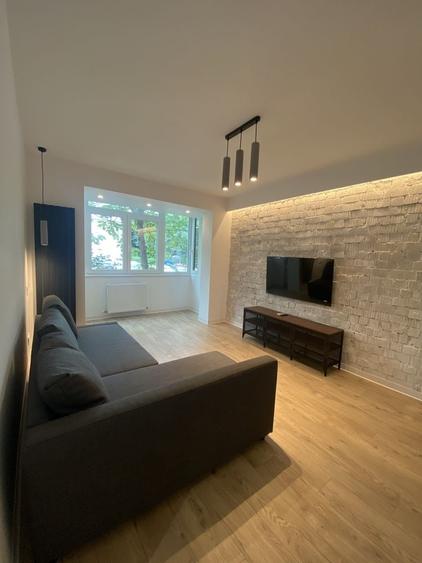 Apartament cu 2 camere semidecomandat în Central