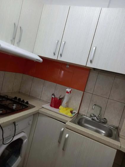Garsonieră decomandată în Socola