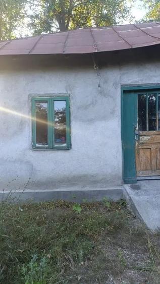 Casă cu 5 camere în Clejani