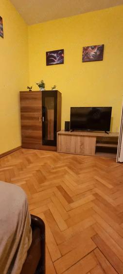 Garsonieră decomandată în Central