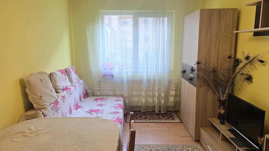 Apartament cu 2 camere semidecomandat în Dacia