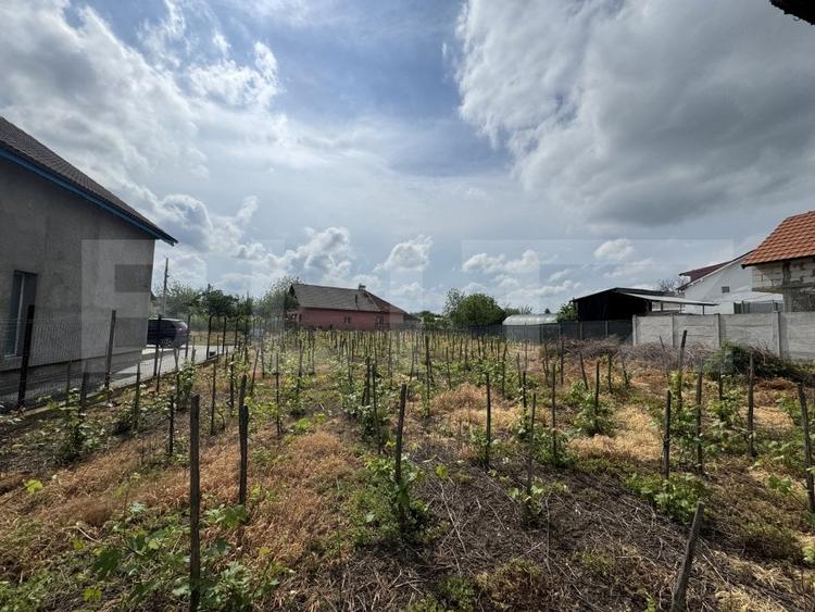 Casă individuală cu 4 camere cu Garaj în Filiași