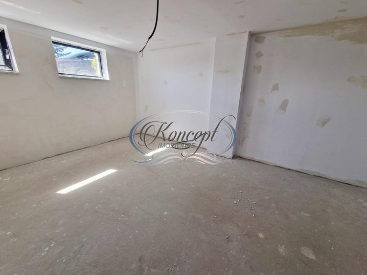 Casă individuală cu 5 camere cu Canalizare în Făget