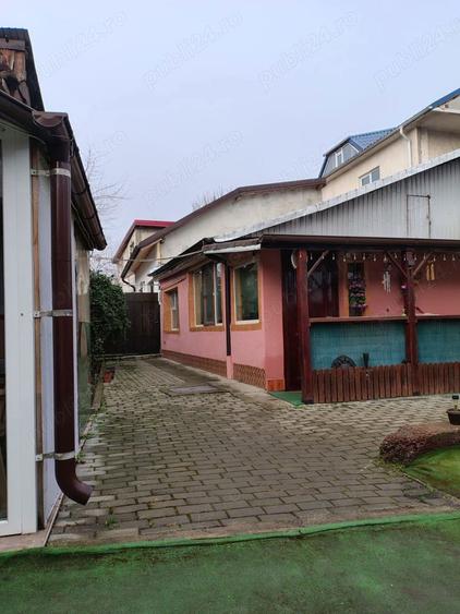 Casă cu 2 camere în Central