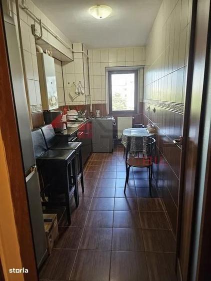 Garsonieră decomandată în Breazu