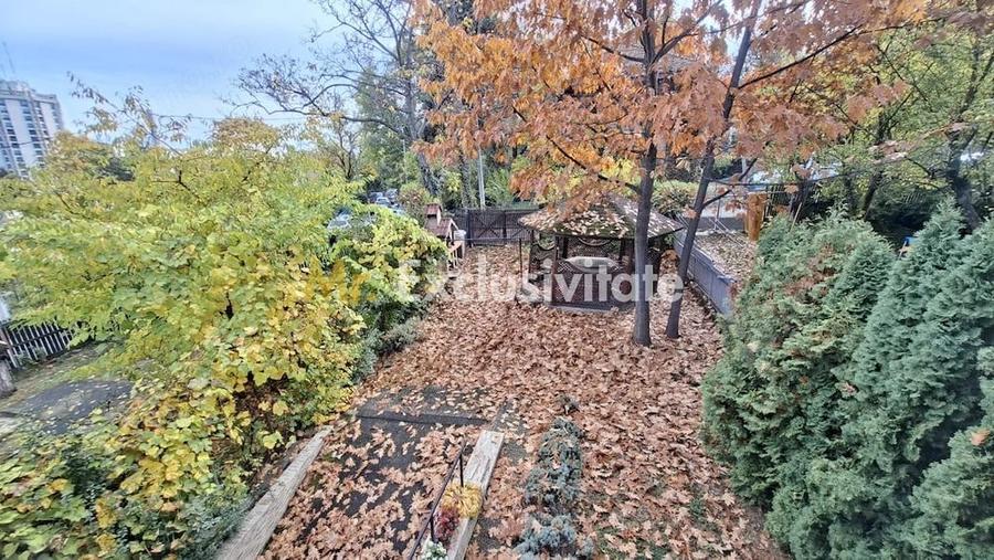 Casă cu Teren 271 Mp în Central