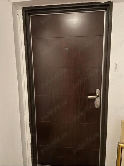 Apartament cu 4 camere decomandat în Alexandru Obregia