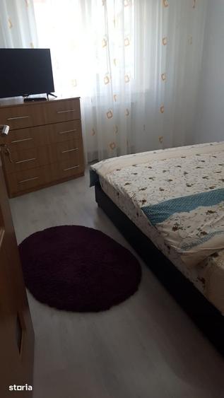 Apartament cu 3 camere în Astra