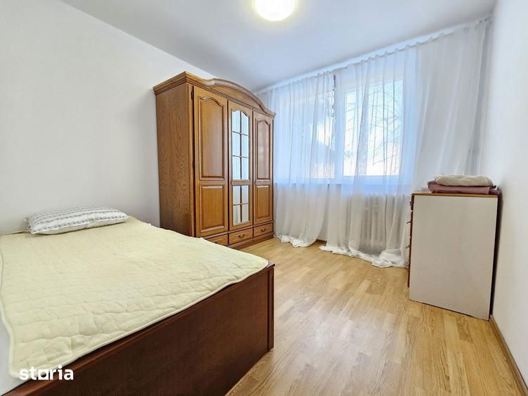 Apartament cu 3 camere decomandat, mobilat în Titan