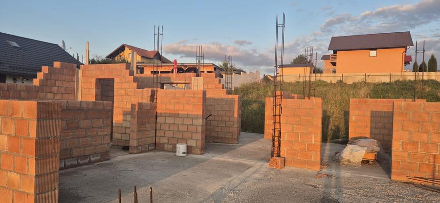 Teren Construcții intravilan de 653 mp, în Bod