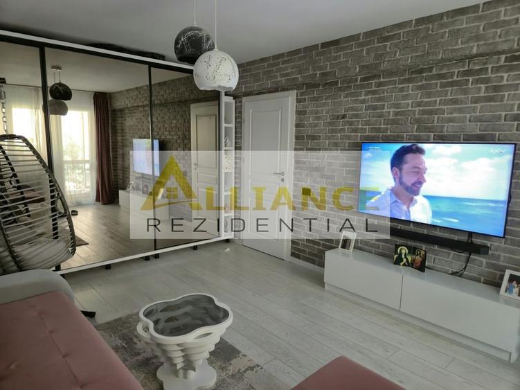 Apartament cu 2 camere decomandat, mobilat în Central