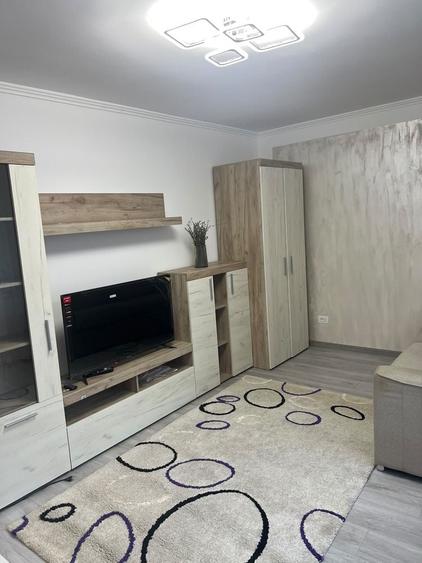 Apartament cu 2 camere decomandat în Albești
