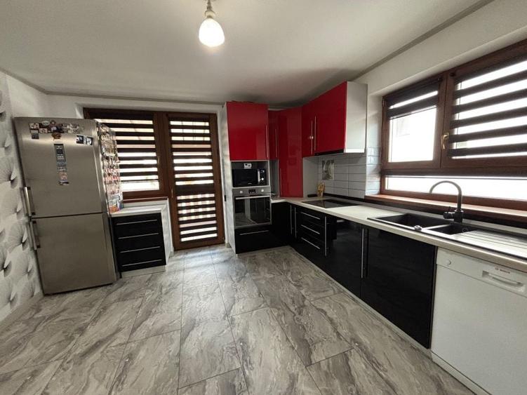 Casa 5 camere pretabila pentru 2 FAMILII in Cartierul Arhitectilor - 3
