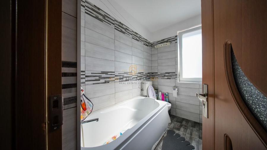 Apartament cu 2 camere, mobilat în Sud