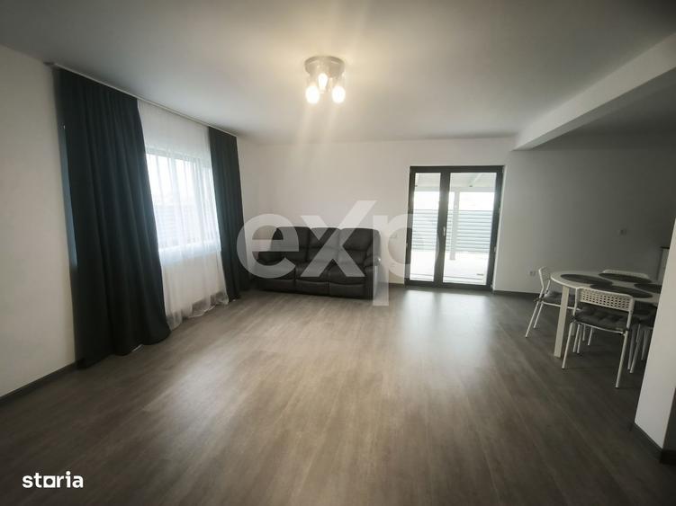 Casă cu 3 camere în Bradu