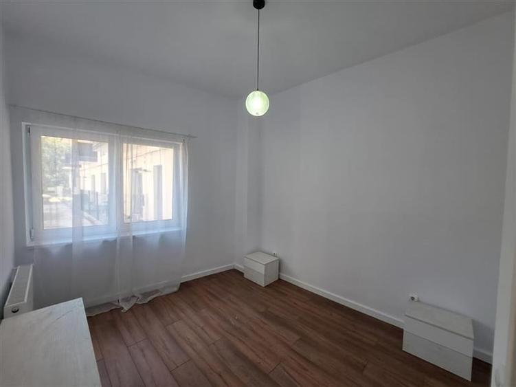 Apartament cu 2 camere semidecomandat, mobilat în Dâmbul Rotund