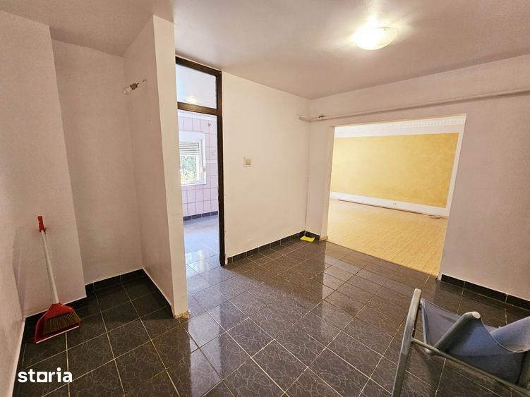 Apartament cu 2 camere semidecomandat în Vest