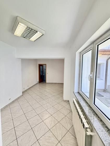 Casă cu Teren 100 Mp în Domenii