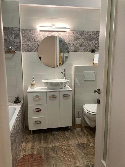 Apartament cu 2 camere semidecomandat, mobilat în Vest