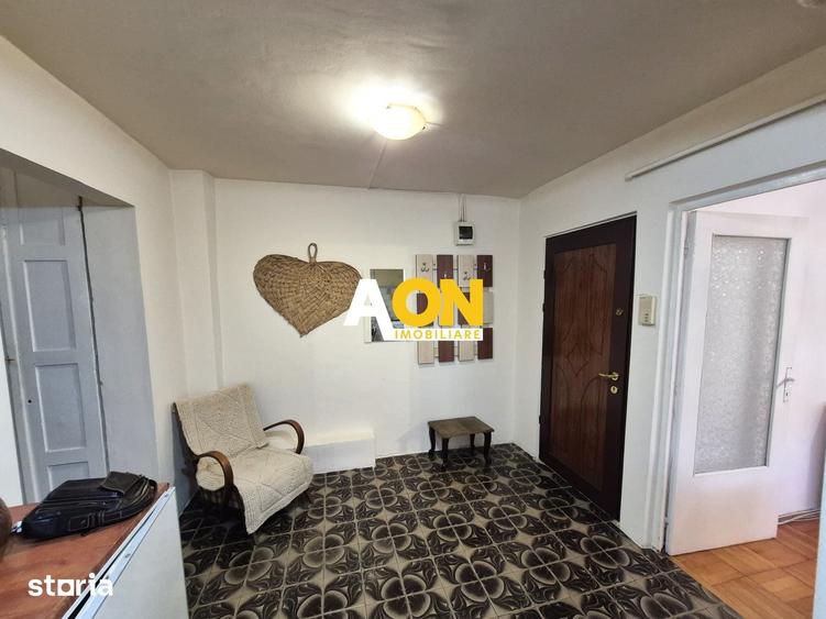 Apartament 2 Camere, Decomandat, 52 mp, Et.4, Zona Ampoi 3 - 8