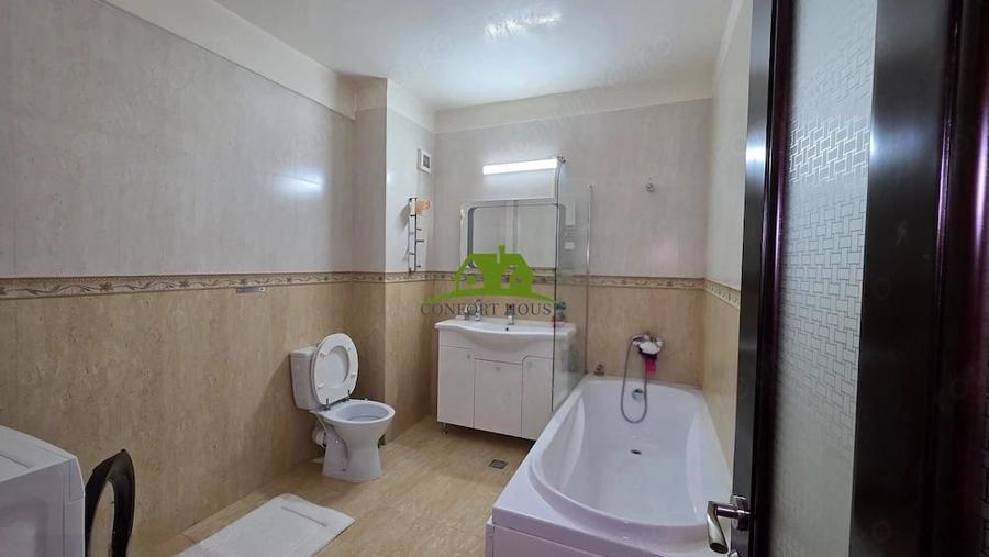 Apartament cu 3 camere decomandat în Căzănești (Râmnicu Vâlcea)