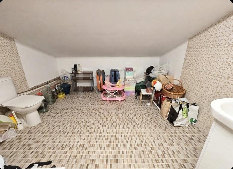 Casă individuală cu 3 camere cu Canalizare în 23 August (Cațelul)