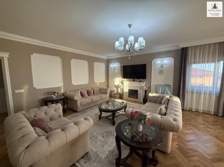 Penthouse cu 10 camere, mobilat în Central