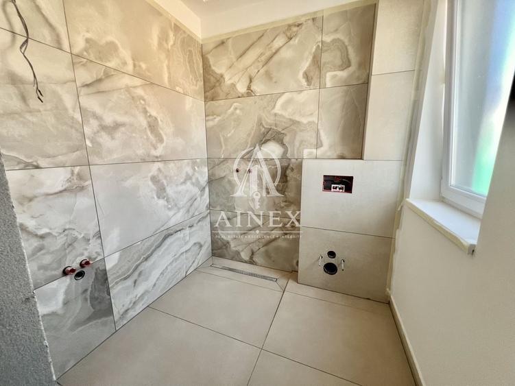 Casă individuală cu 5 camere cu Canalizare în Dumbrăvița
