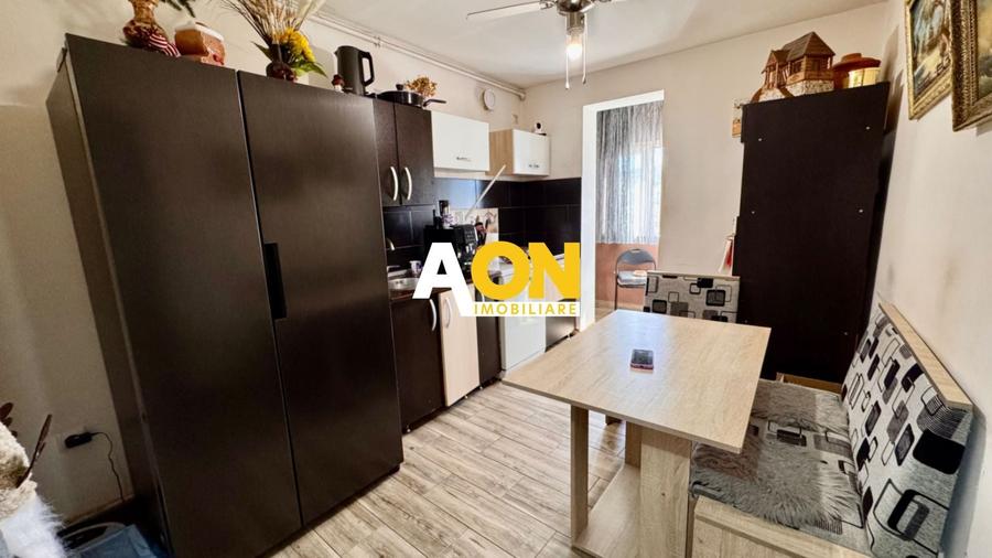 Apartament 3 camere decomandat de vânzare – zona Cetate - 10