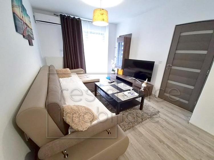 Apartament cu 2 camere decomandat, mobilat în Între Lacuri
