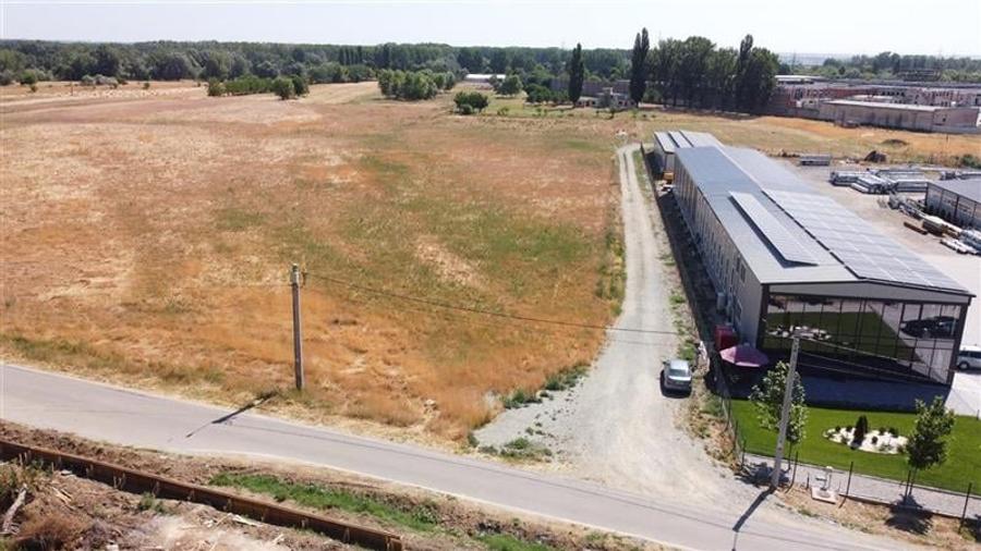 Teren Construcții intravilan de 4307 mp, în Podari