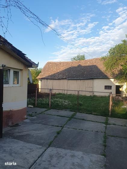 Casă cu 3 camere în Retiș