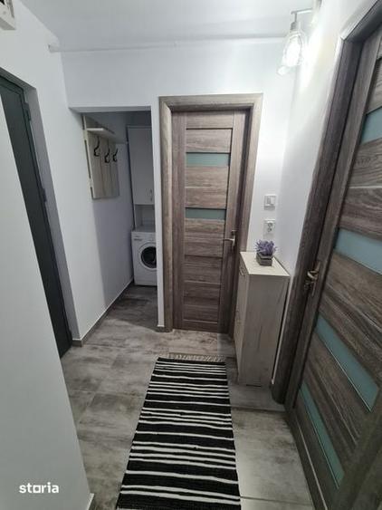 Garsonieră decomandată în Central